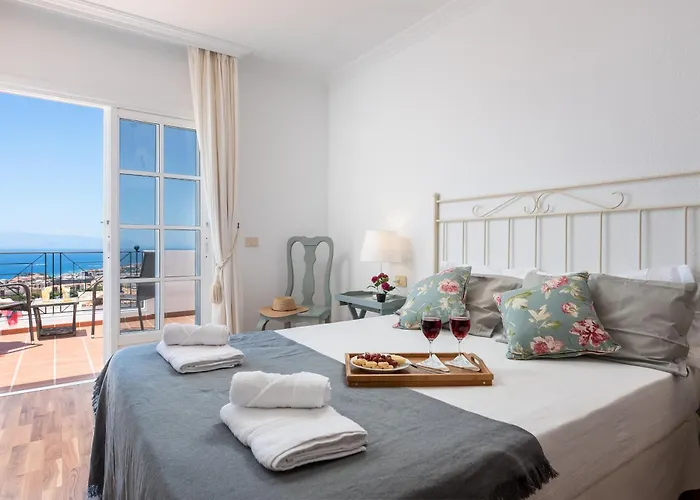 Atlantic View With Jacuzzi Costa Adeje (Tenerife)