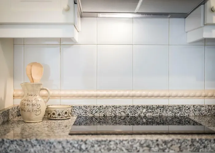 Atlantic View With Jacuzzi *