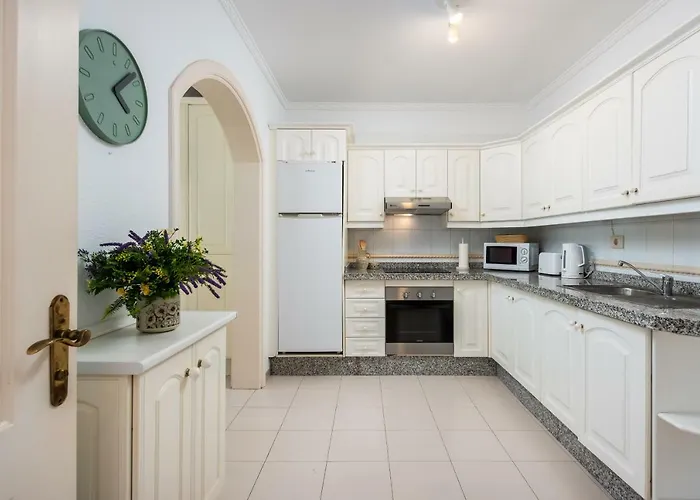 Atlantic View With Jacuzzi Βίλα