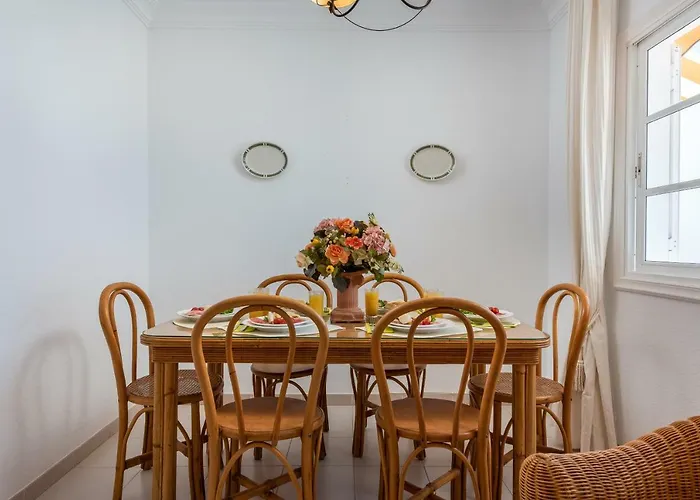 Atlantic View With Jacuzzi Βίλα